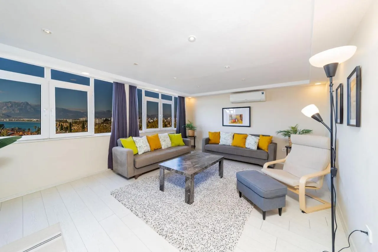 안탈리아 Superb Flat Near Hadrian'S Gate 아파트 터키