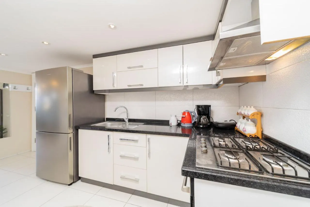 안탈리아 Superb Flat Near Hadrian'S Gate 아파트