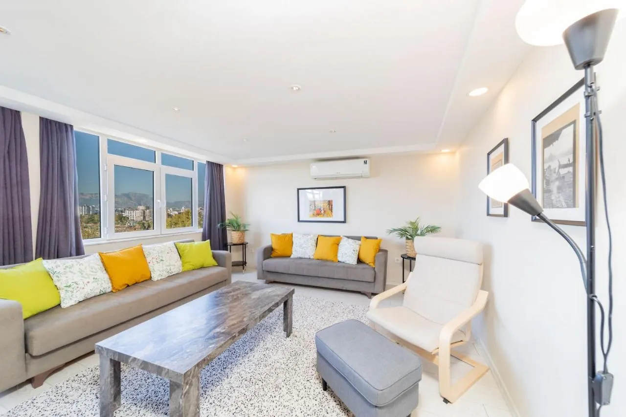 안탈리아 Superb Flat Near Hadrian'S Gate 아파트